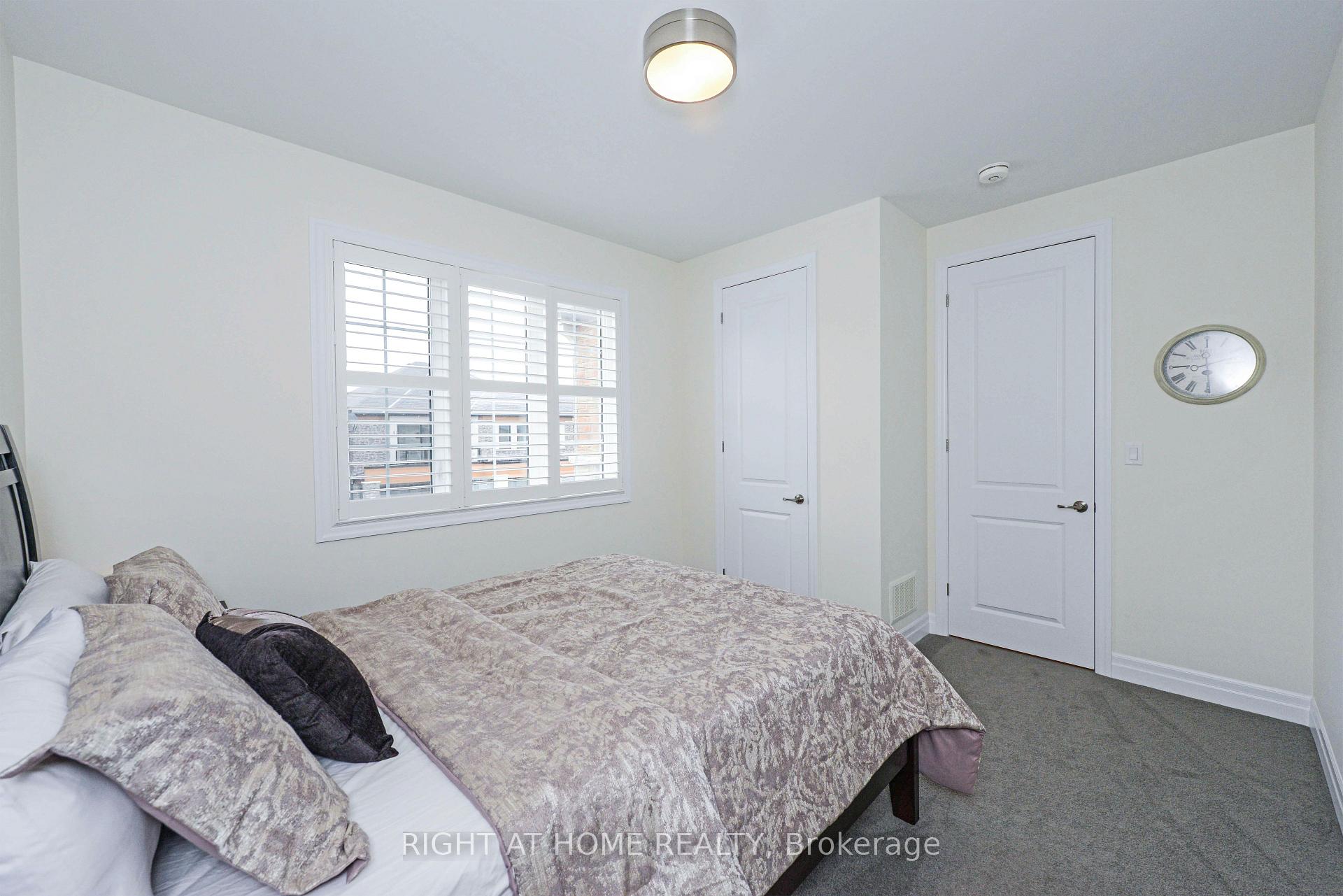 Photo 31 of 3286 Charles Biggar Drive, Oakville, Glenorchy — HOMEH
