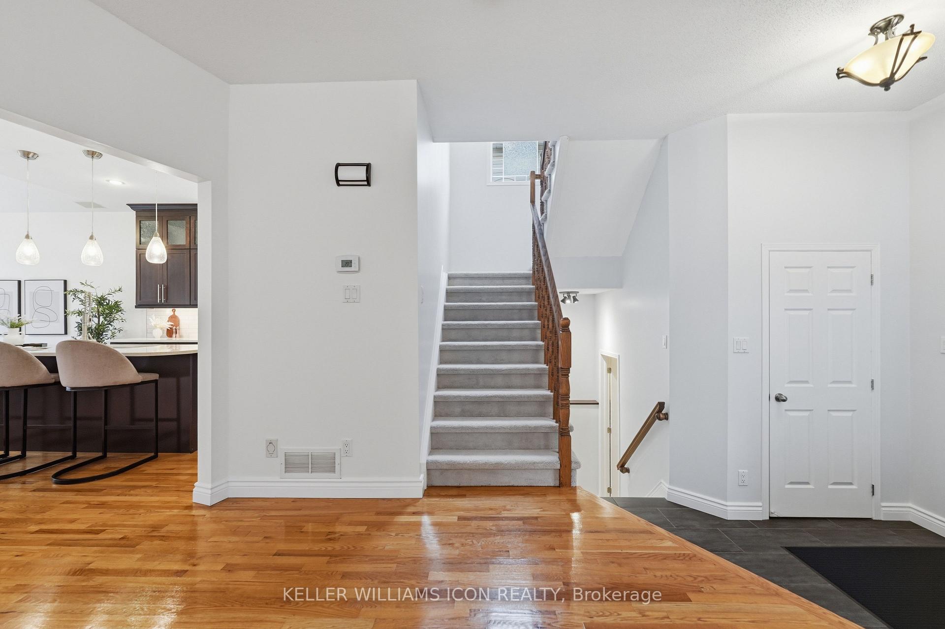 Photo 21 of 16 Hemlo Crescent, Ottawa, Kanata - Kanata Lakes/Heritage Hills — HOMEH