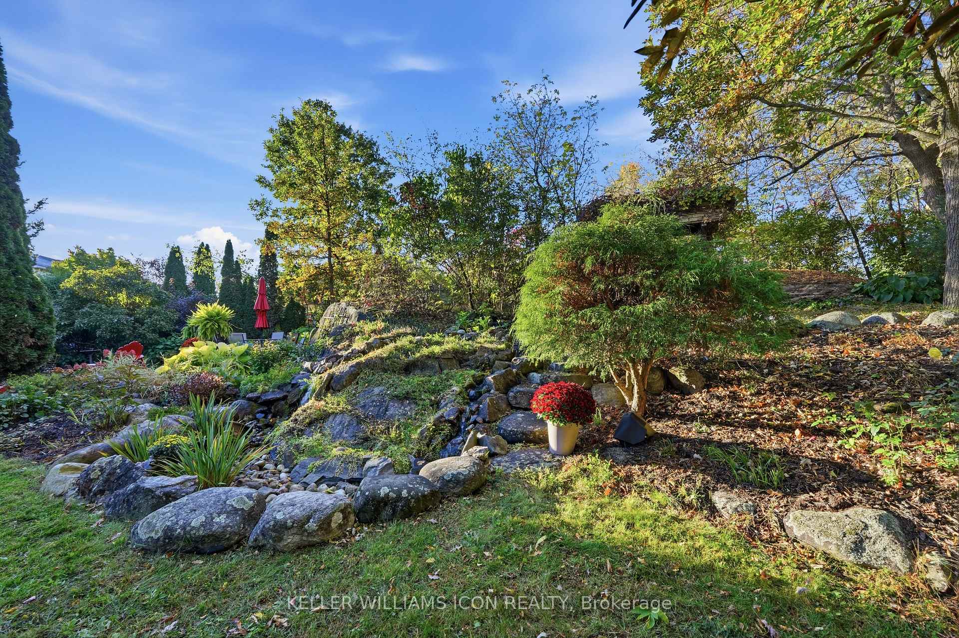 Photo 48 of 16 Hemlo Crescent, Ottawa, Kanata - Kanata Lakes/Heritage Hills — HOMEH
