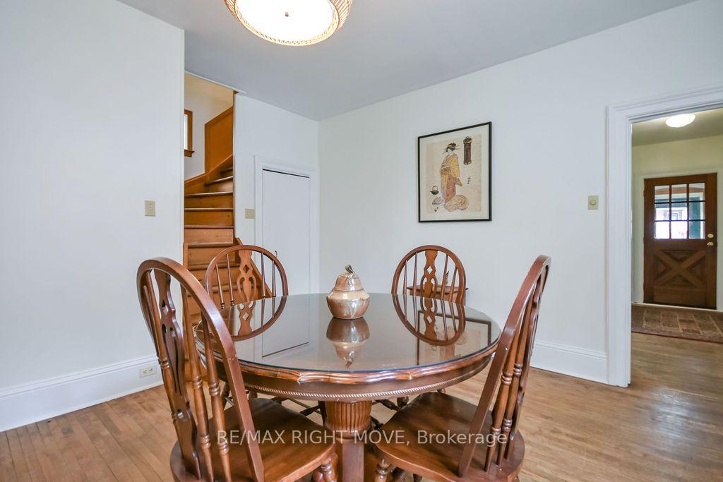 Photo 16 of 129 Coldwater Road W, Orillia — HOMEH