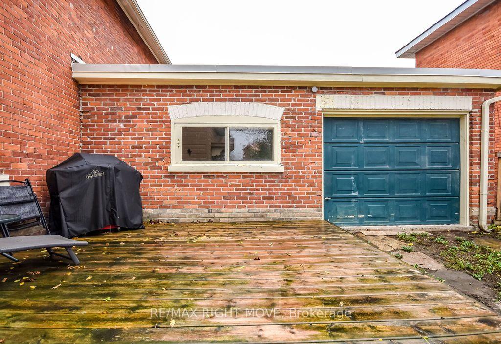Photo 31 of 129 Coldwater Road W, Orillia — HOMEH