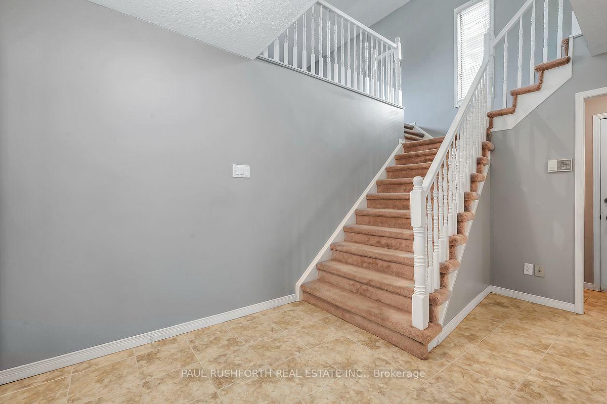 Photo 3 of 1879 Belcourt Boulevard, Ottawa, Orleans/Sunridge — HOMEH