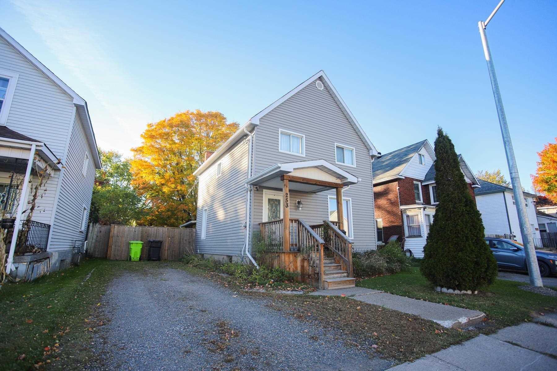 Photo of 253 St. James Street