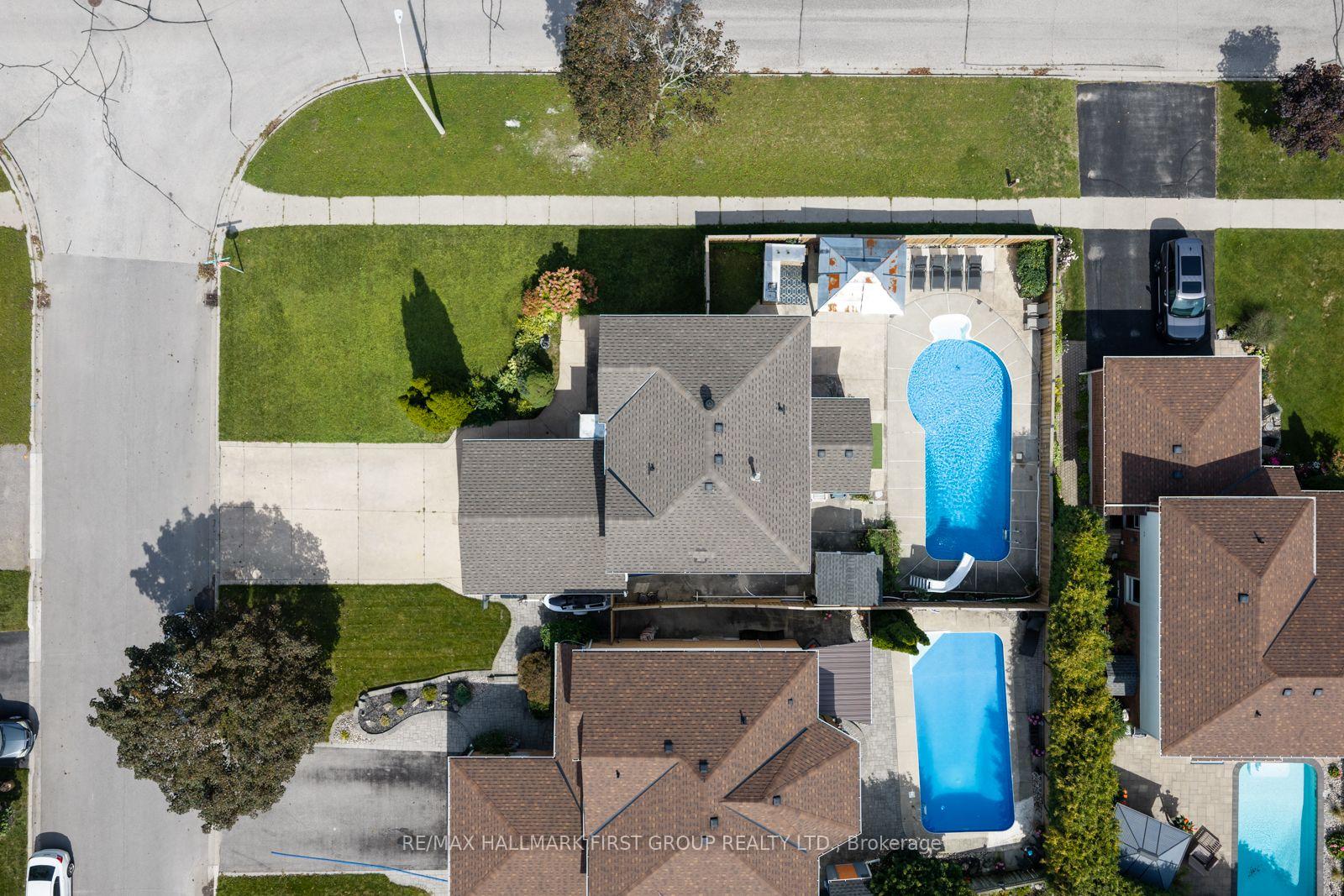 Photo 53 of 1 Audrey Court, Clarington, Courtice — HOMEH