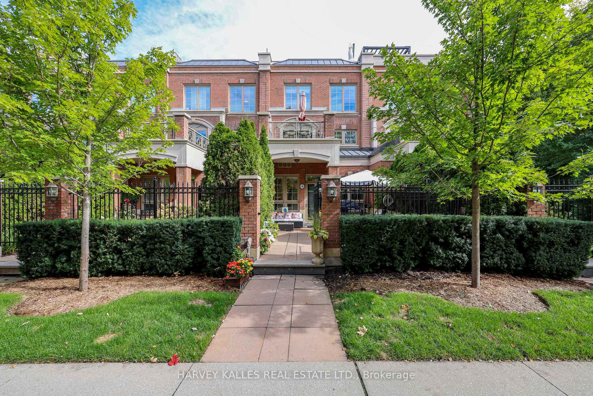 Photo of Unit TH9, 21 Burkebrook Place