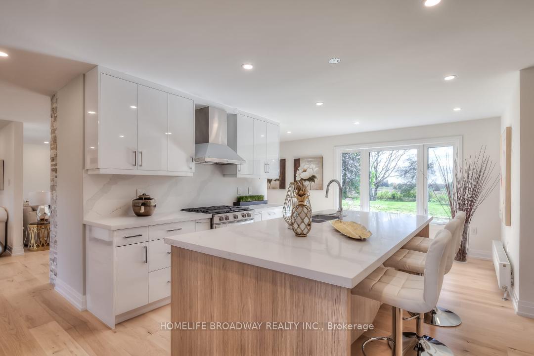 Photo 8 of 5875 19th Avenue, Markham, Rural Markham — HOMEH