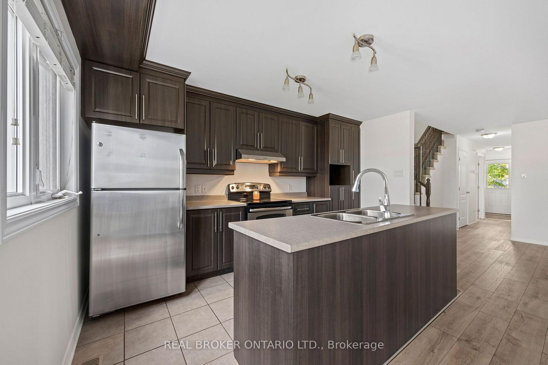 Photo 10 of 70 Asselin Street, The Nation, Limoges — HOMEH