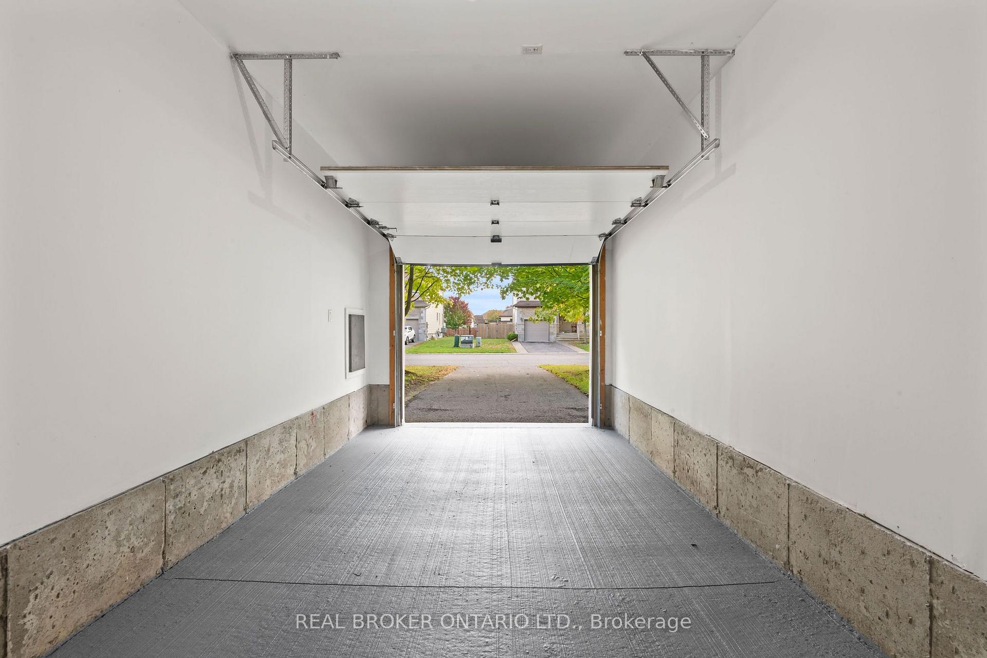 Photo 28 of 70 Asselin Street, The Nation, Limoges — HOMEH