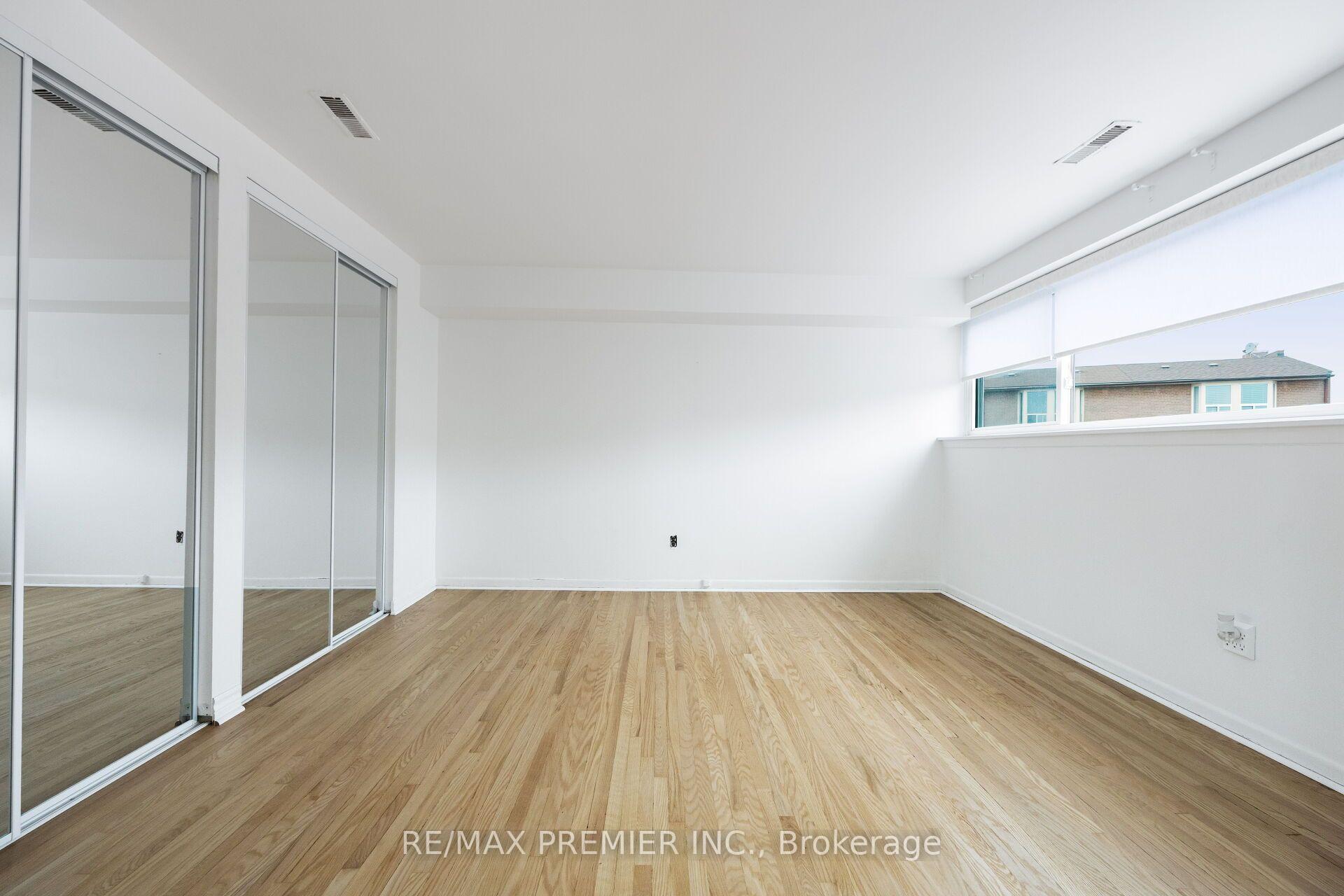 Photo 16 of Unit 82, 248 John Garland Boulevard, Etobicoke, West Humber-Clairville — HOMEH