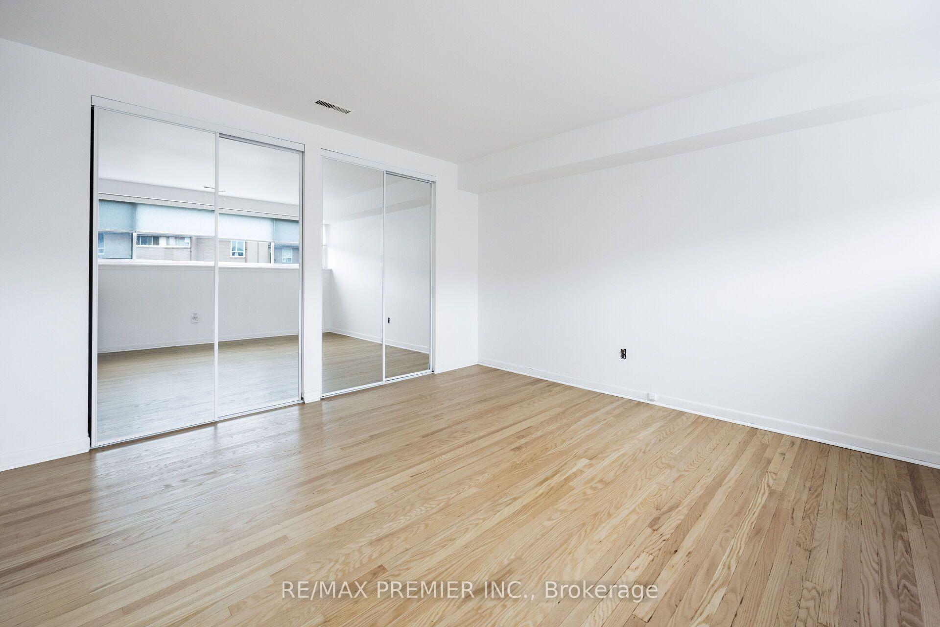 Photo 17 of Unit 82, 248 John Garland Boulevard, Etobicoke, West Humber-Clairville — HOMEH