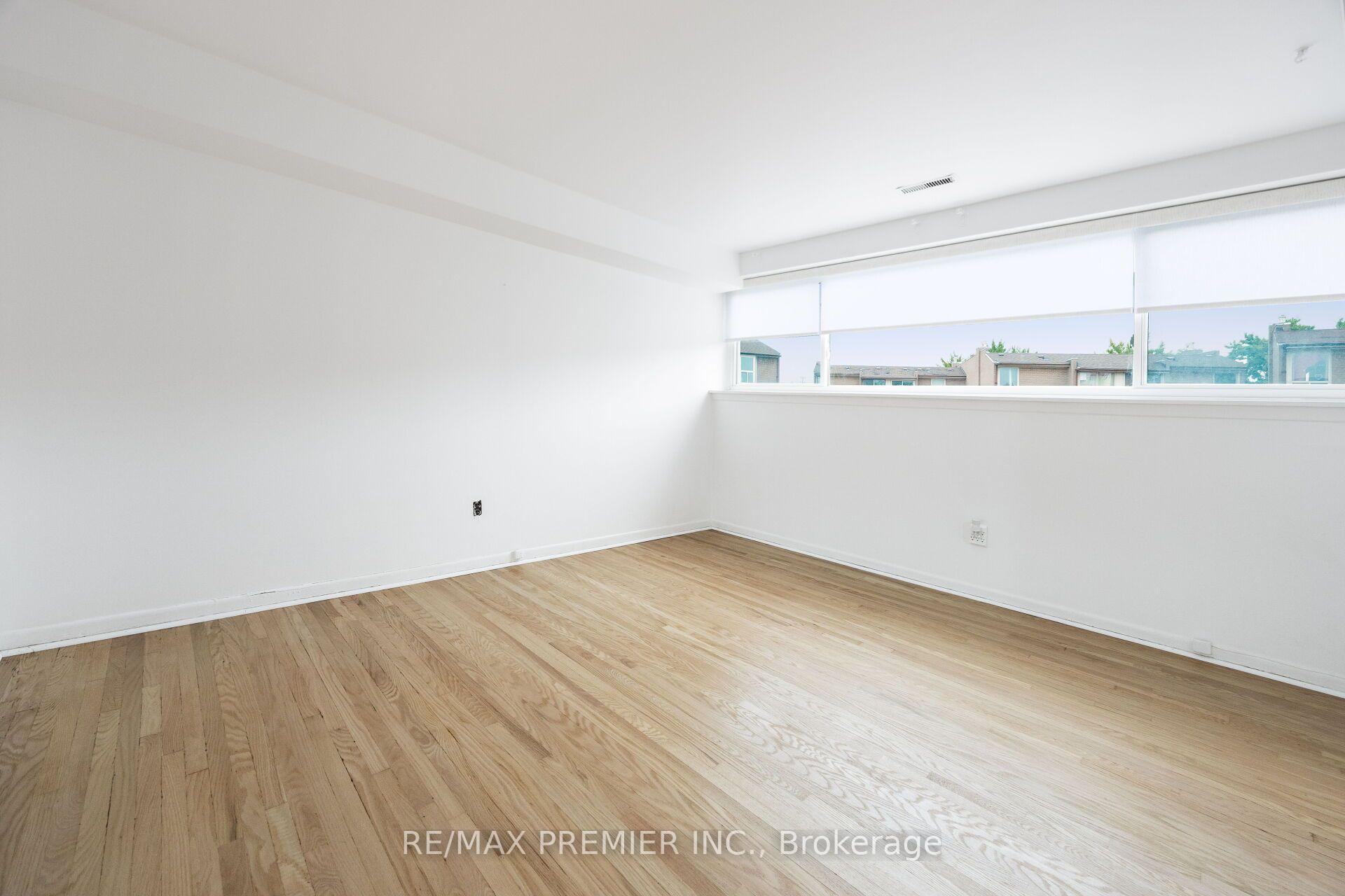 Photo 18 of Unit 82, 248 John Garland Boulevard, Etobicoke, West Humber-Clairville — HOMEH