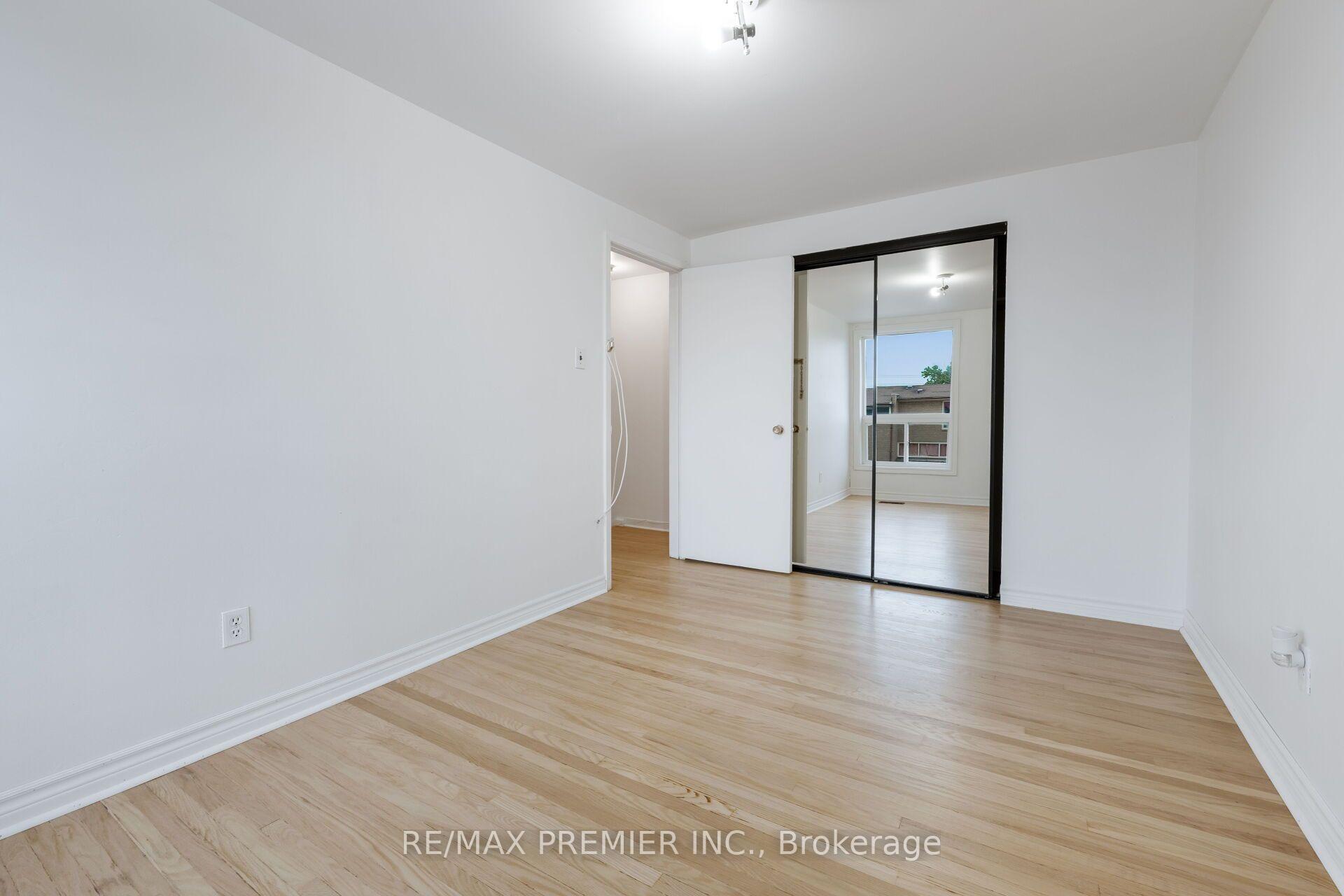 Photo 23 of Unit 82, 248 John Garland Boulevard, Etobicoke, West Humber-Clairville — HOMEH