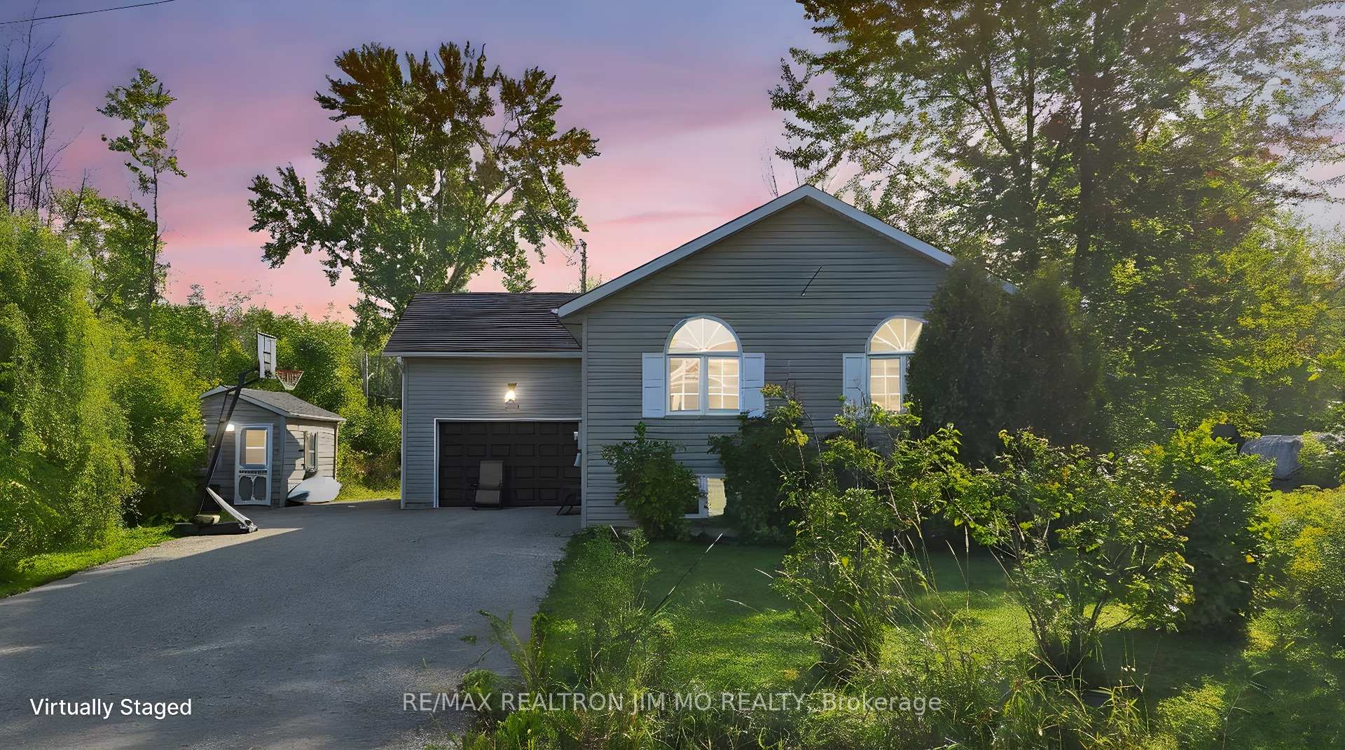 Photo 1 of 751 Sedore Avenue, Georgina, Historic Lakeshore Communities — HOMEH