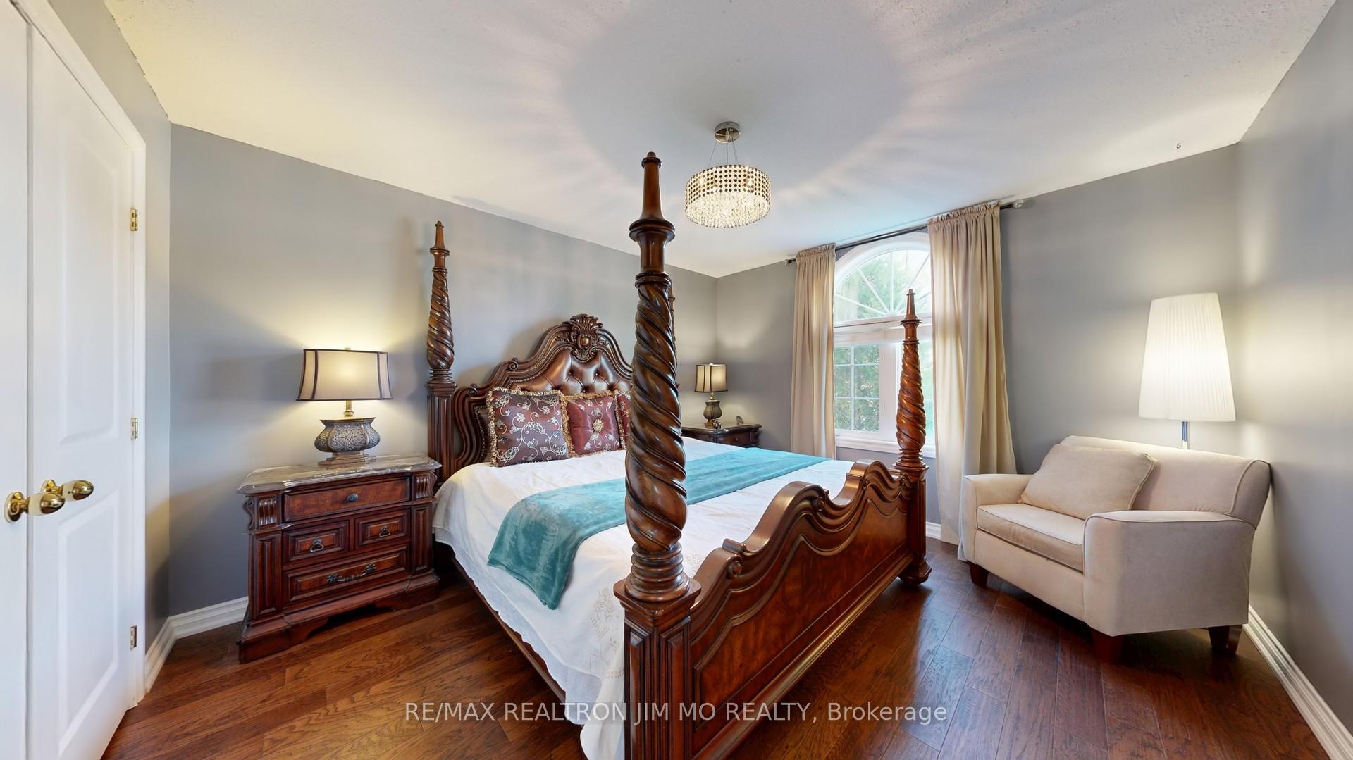 Photo 15 of 751 Sedore Avenue, Georgina, Historic Lakeshore Communities — HOMEH