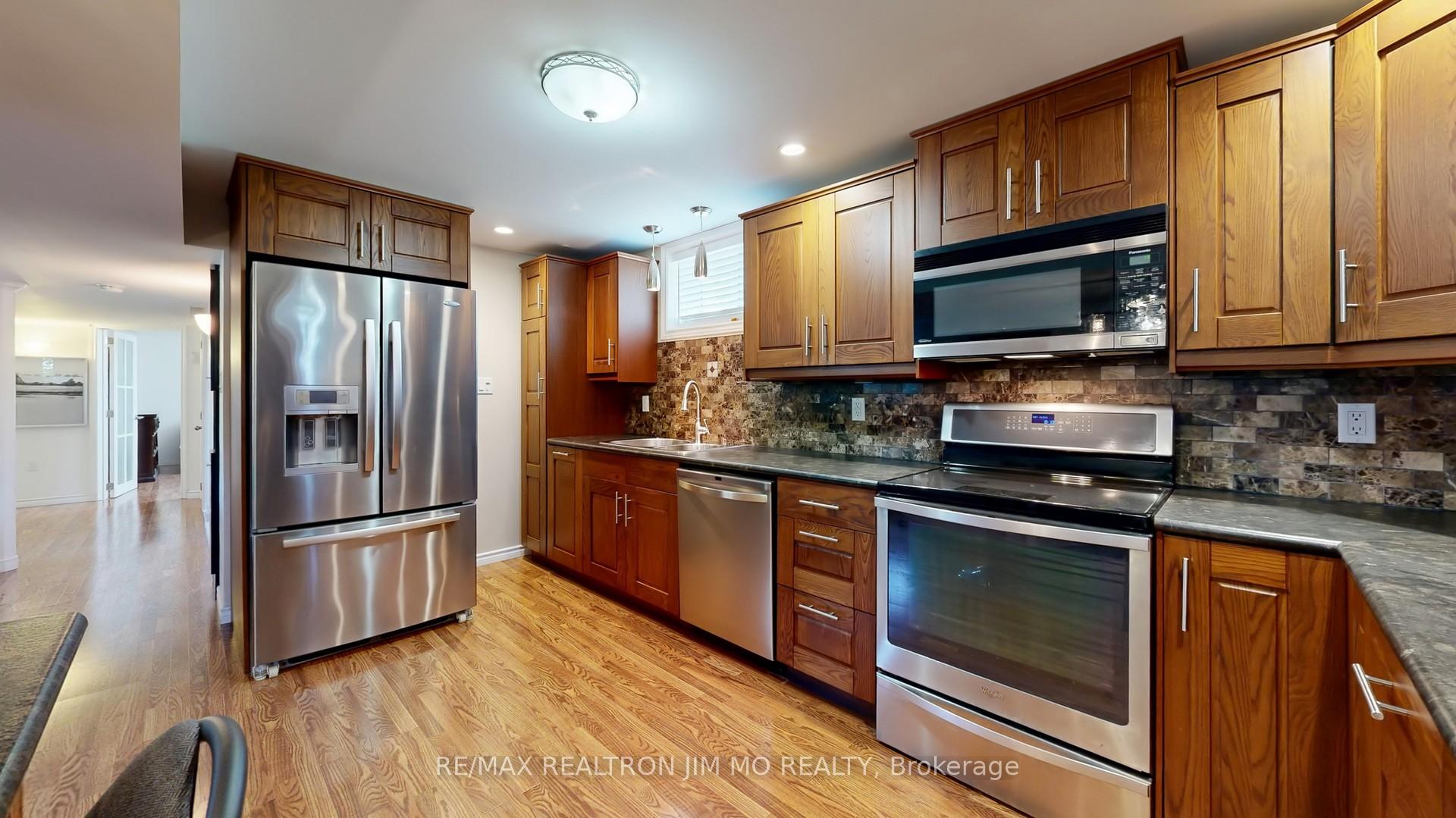 Photo 30 of 751 Sedore Avenue, Georgina, Historic Lakeshore Communities — HOMEH