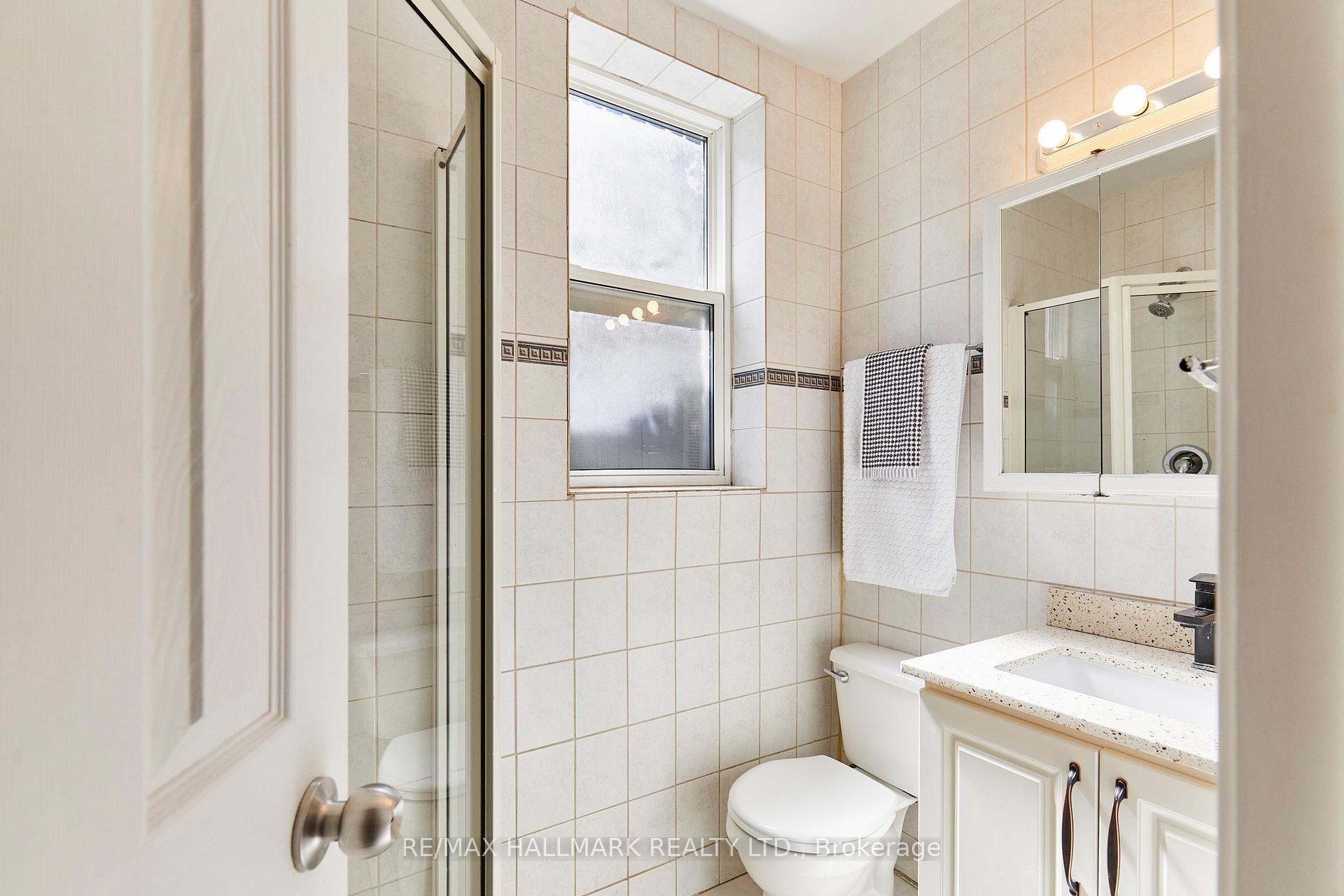 Photo 20 of 95 Wolseley Street, Toronto, Kensington-Chinatown — HOMEH