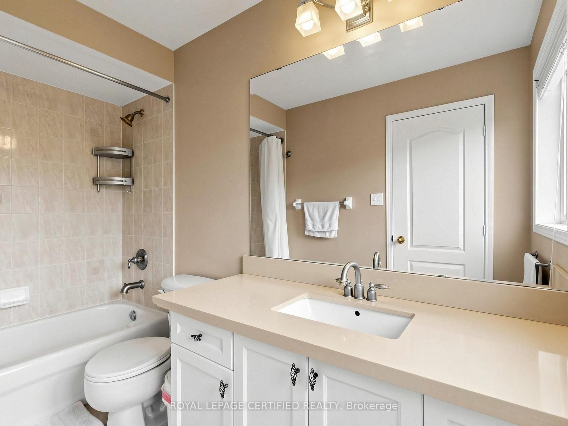 Photo 23 of 3947 Stardust Drive, Mississauga, Churchill Meadows — HOMEH