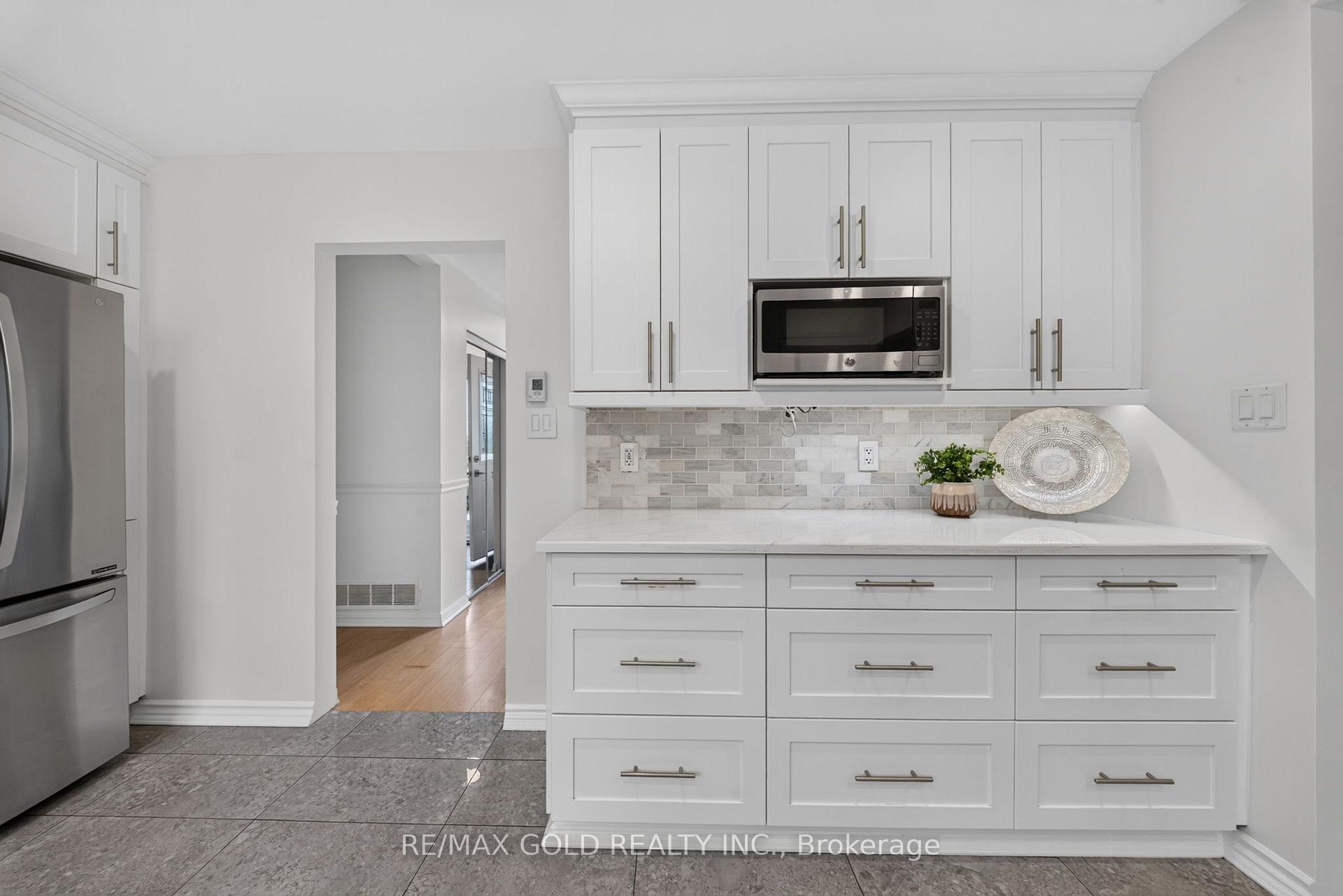 Photo 23 of 722 Balmoral Drive, Brampton, Avondale — HOMEH