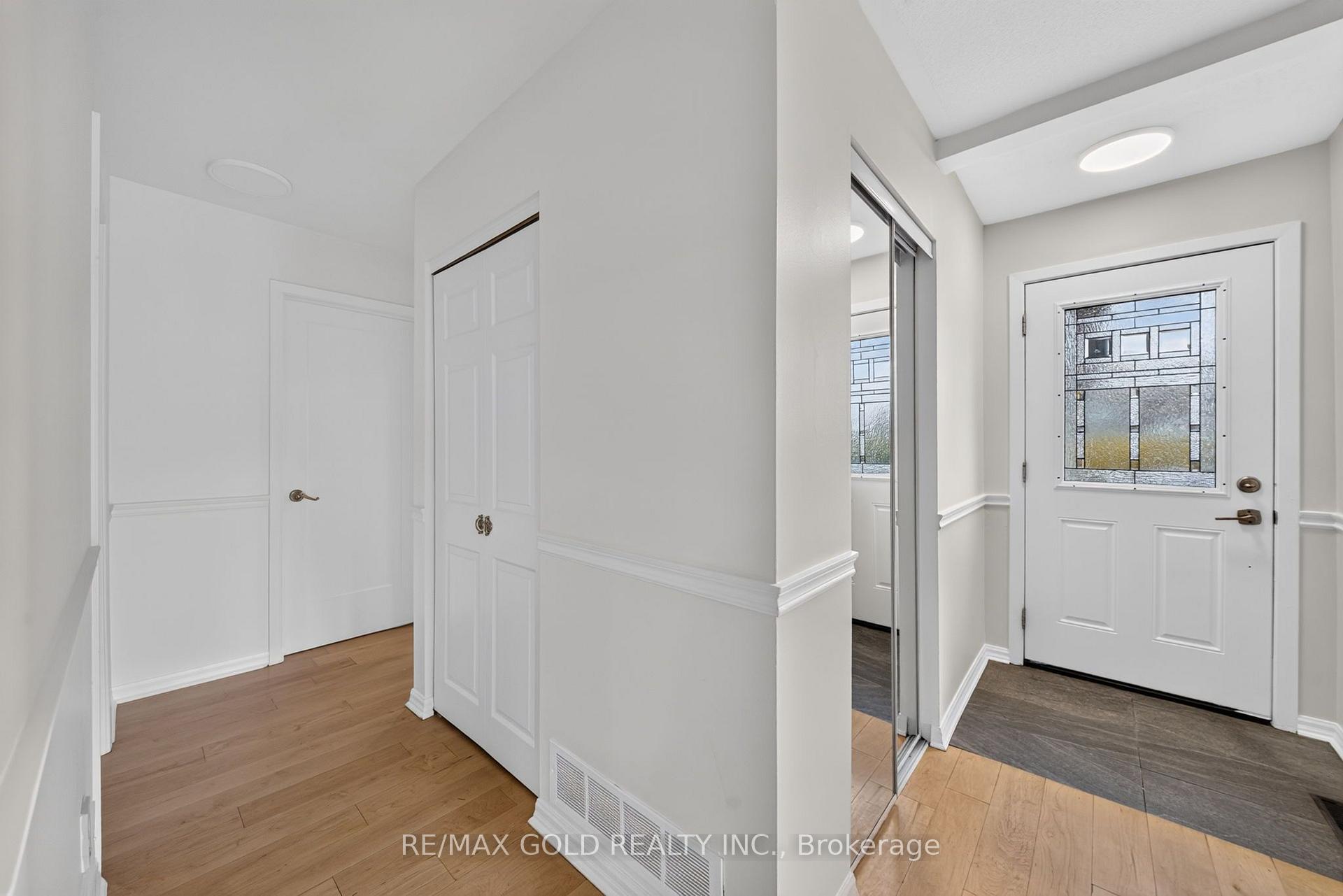 Photo 24 of 722 Balmoral Drive, Brampton, Avondale — HOMEH