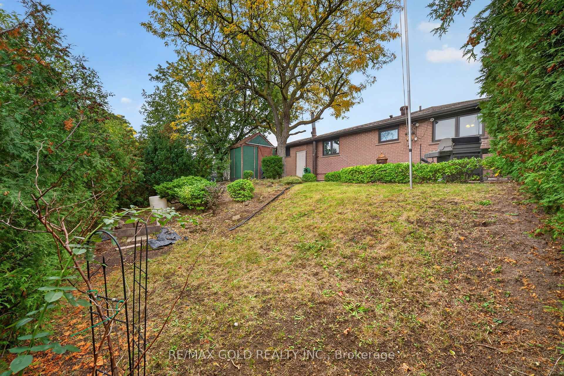 Photo 44 of 722 Balmoral Drive, Brampton, Avondale — HOMEH