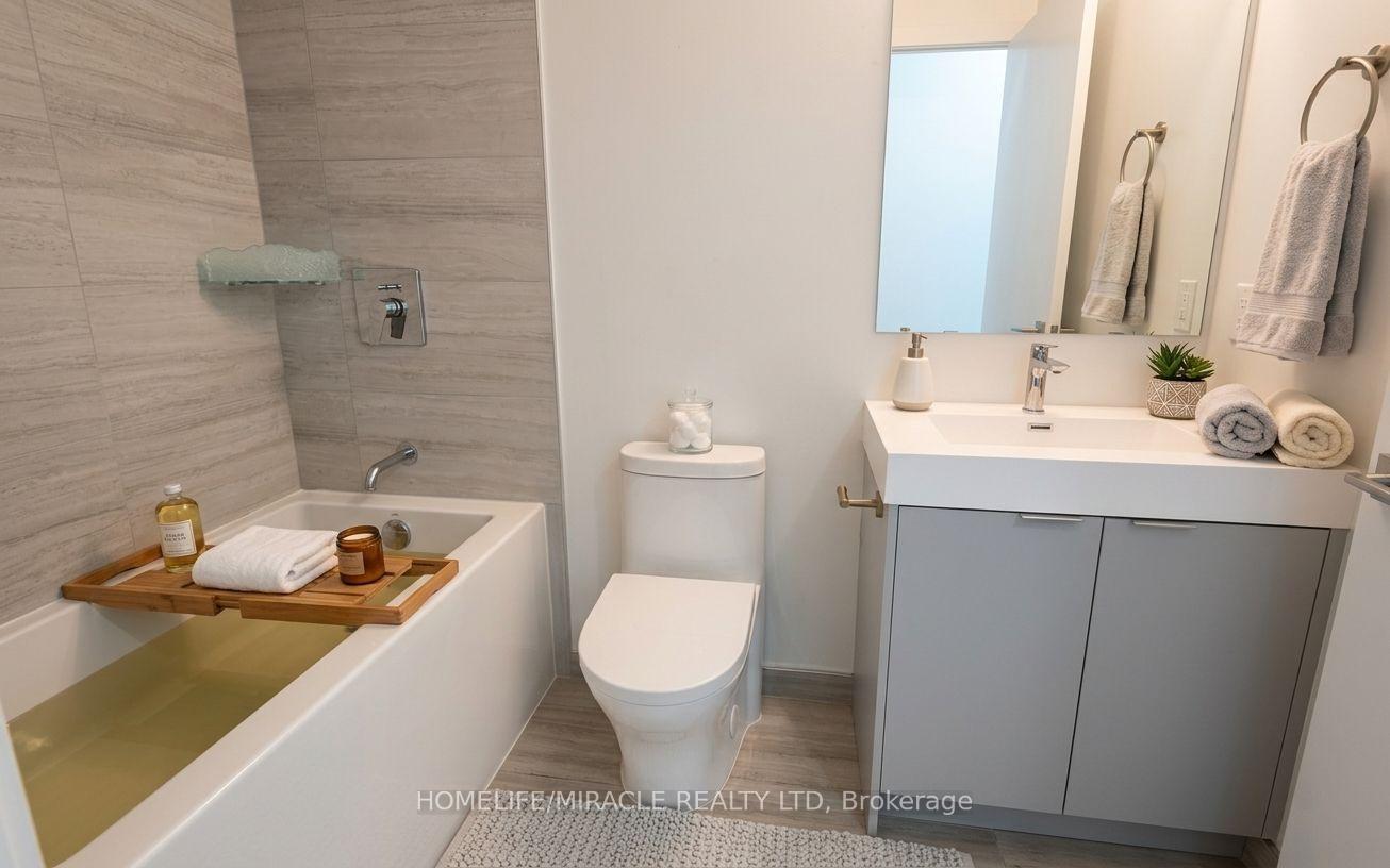 Photo 13 of Unit 2118, 10 Abeja Street, Vaughan, Concord — HOMEH