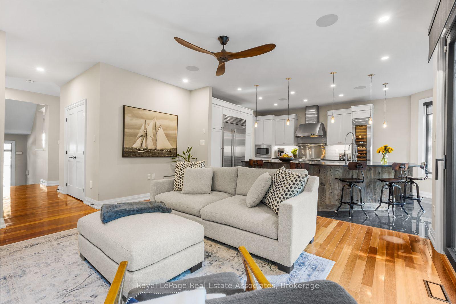 Photo 7 of 2196 Providence Road, Oakville, River Oaks — HOMEH
