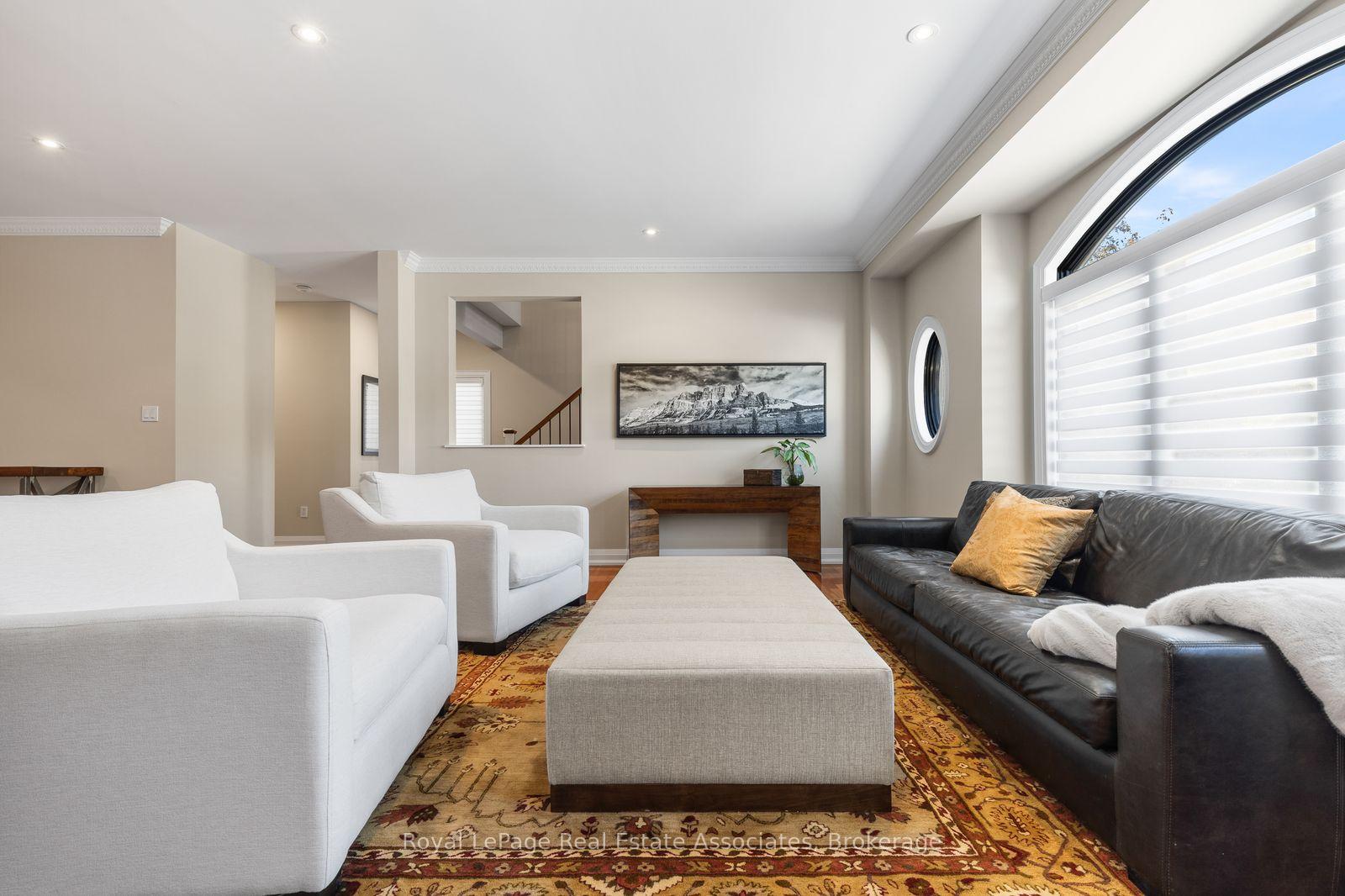 Photo 15 of 2196 Providence Road, Oakville, River Oaks — HOMEH