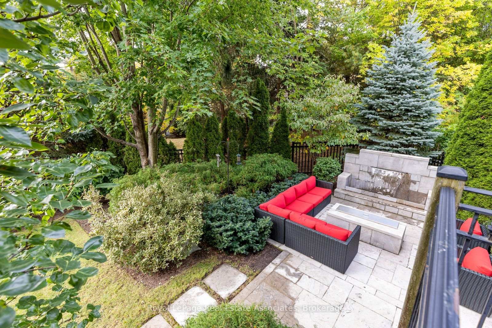 Photo 38 of 2196 Providence Road, Oakville, River Oaks — HOMEH