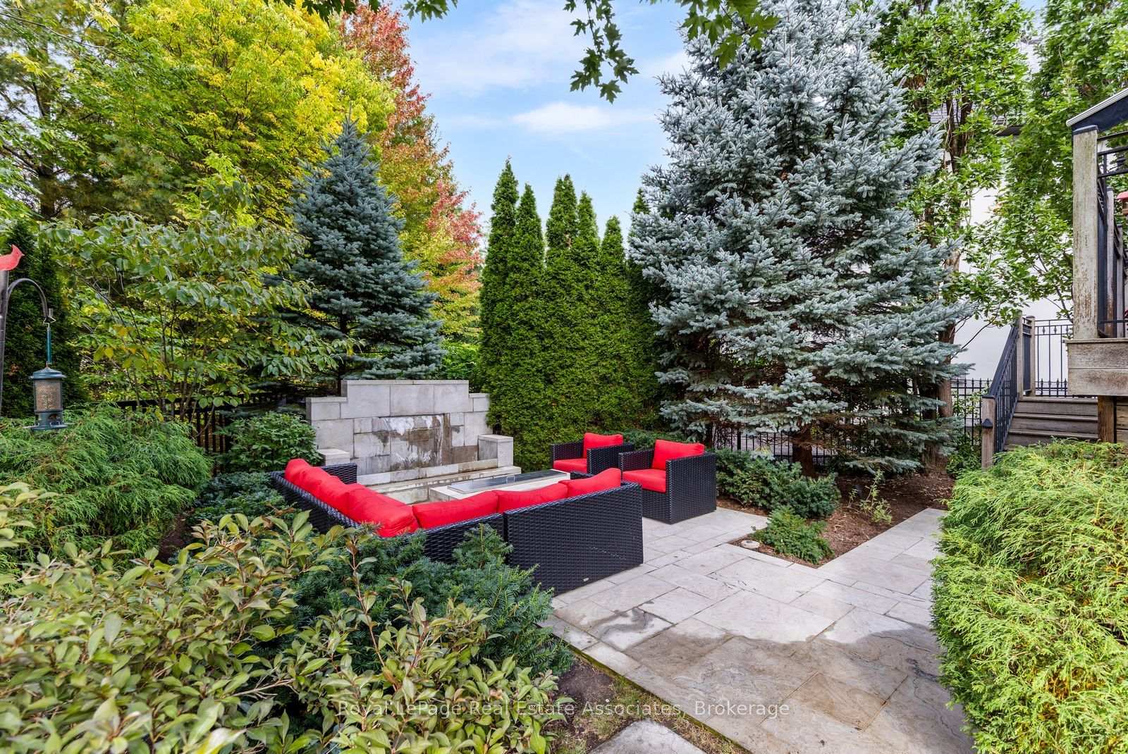 Photo 39 of 2196 Providence Road, Oakville, River Oaks — HOMEH