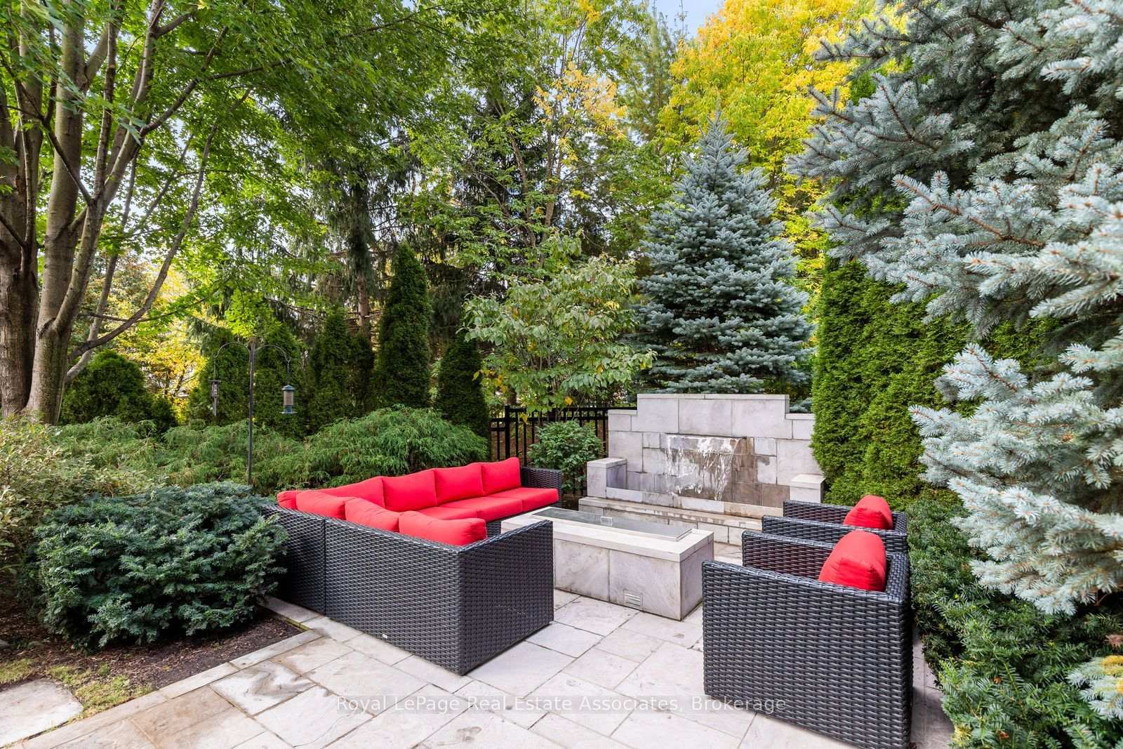 Photo 45 of 2196 Providence Road, Oakville, River Oaks — HOMEH