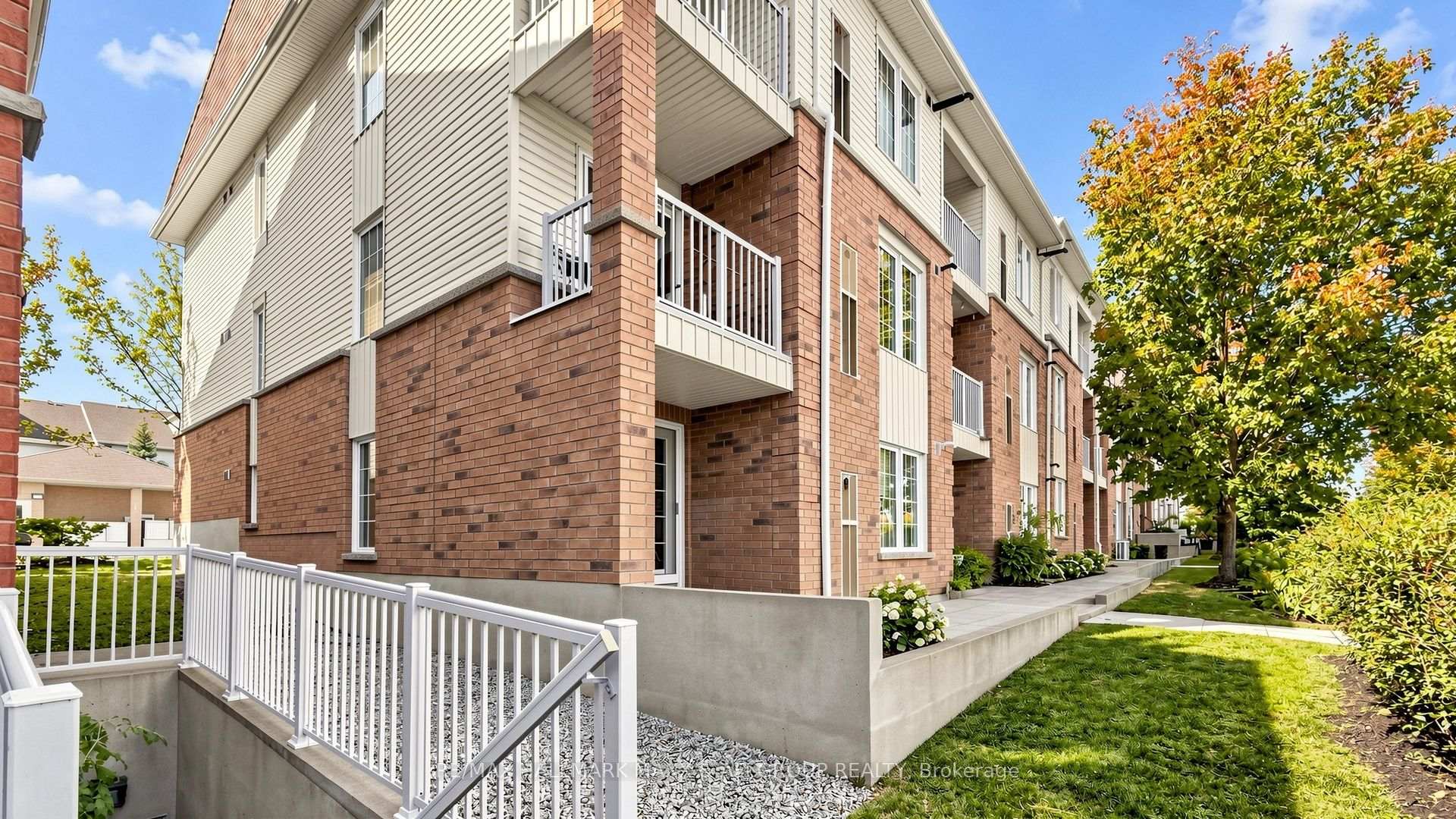 Photo 48 of Unit 2, 92 Petra Way, Whitby, Pringle Creek — HOMEH