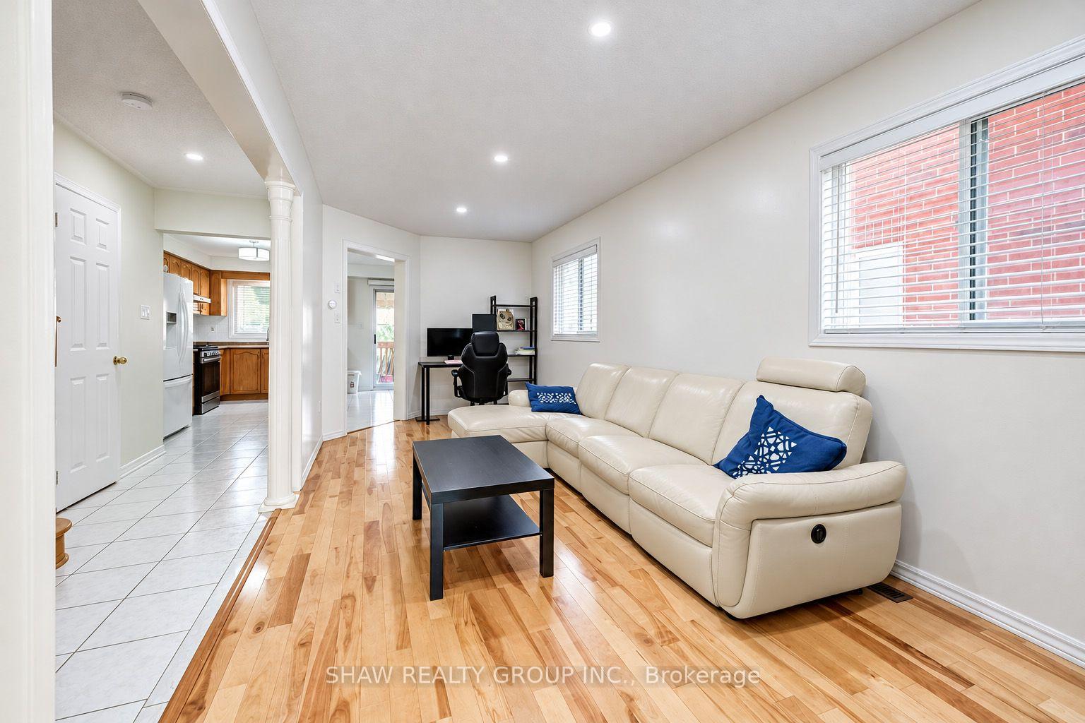 Photo 7 of 6484 Skipper Way, Mississauga, Meadowvale Village — HOMEH