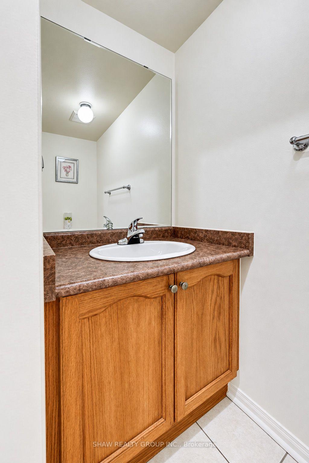 Photo 15 of 6484 Skipper Way, Mississauga, Meadowvale Village — HOMEH