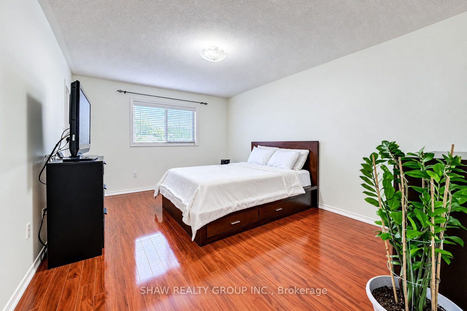 Photo 23 of 6484 Skipper Way, Mississauga, Meadowvale Village — HOMEH