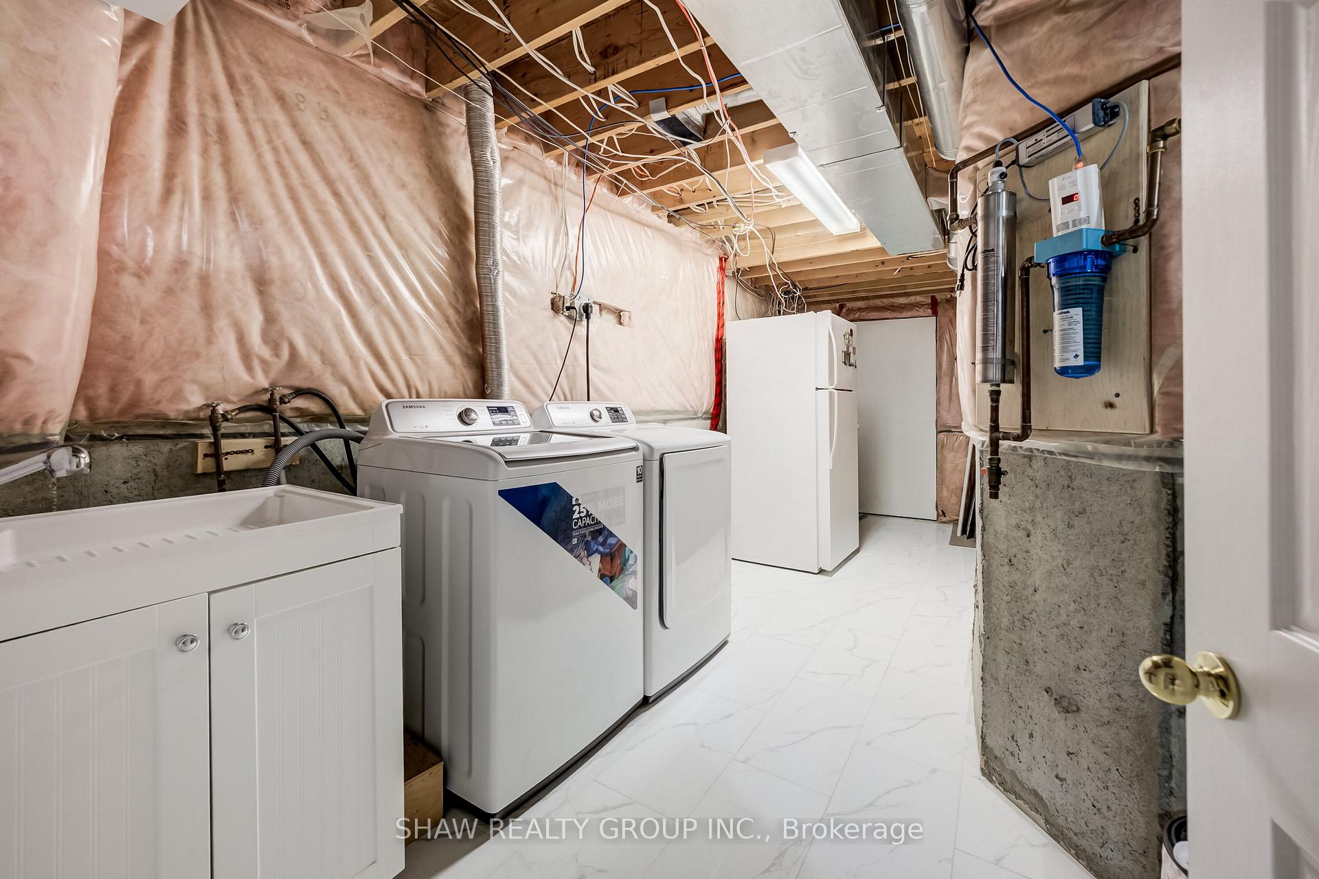 Photo 32 of 6484 Skipper Way, Mississauga, Meadowvale Village — HOMEH