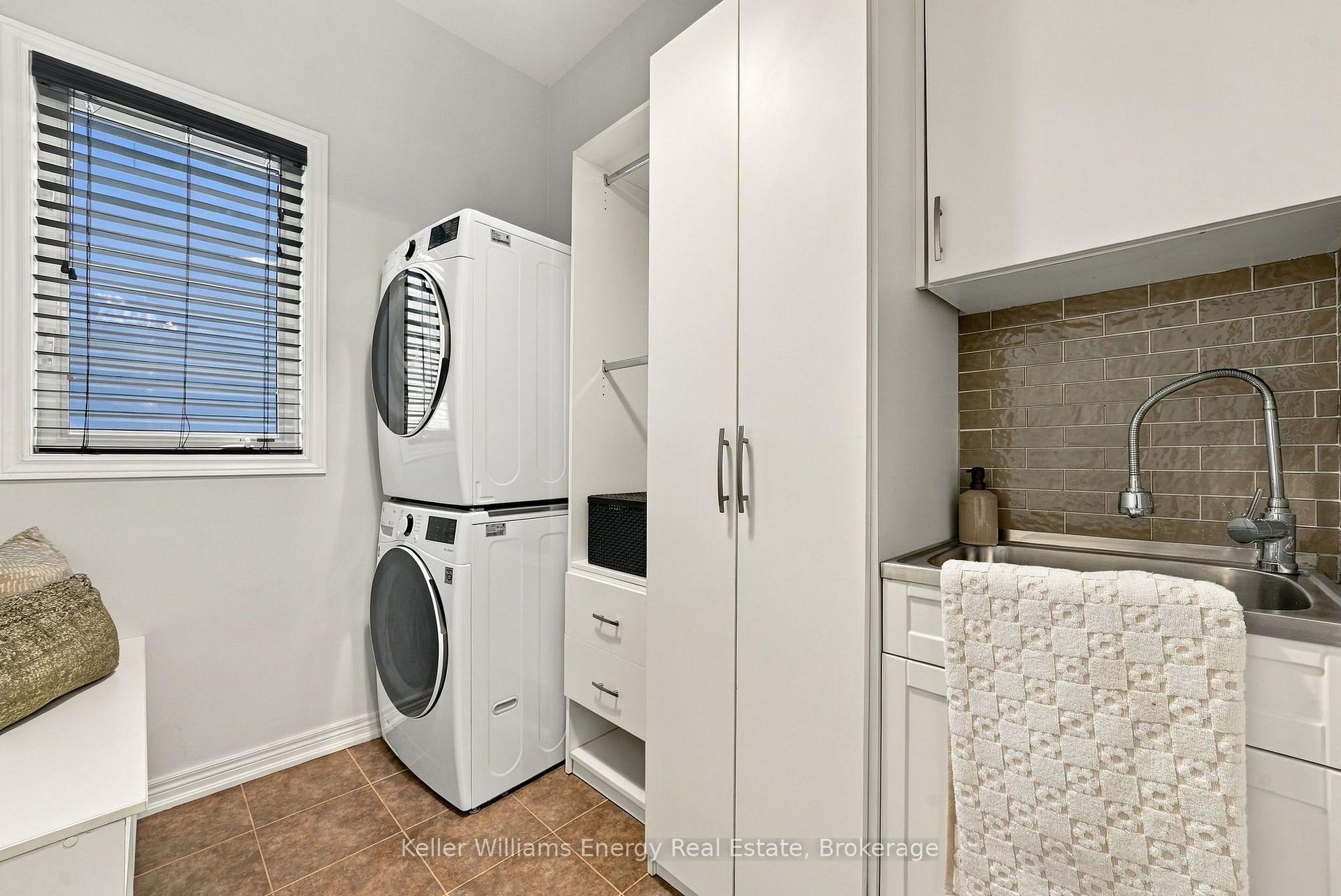 Photo 19 of 229 Montgomery Avenue, Whitby, Brooklin — HOMEH