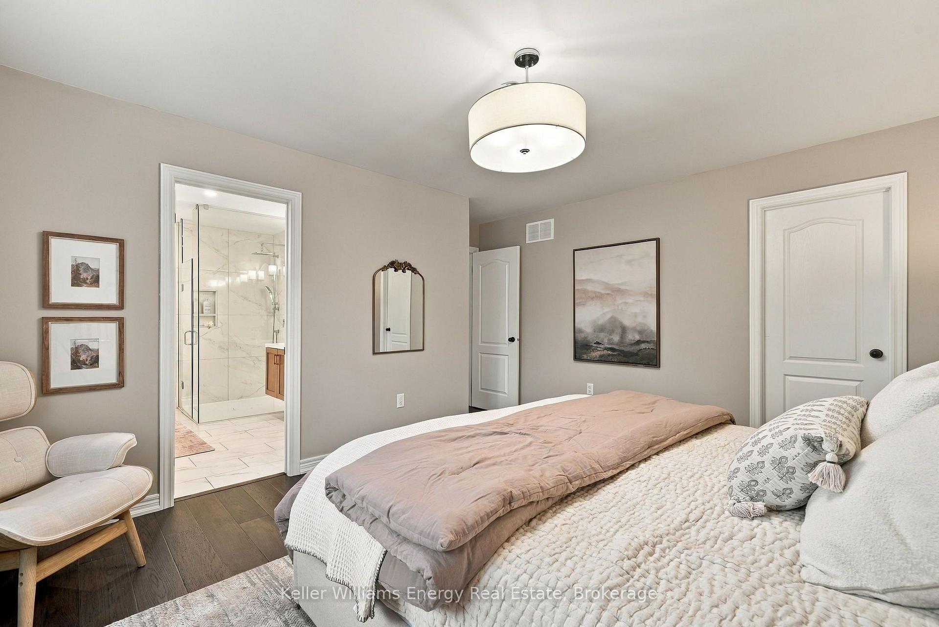 Photo 23 of 229 Montgomery Avenue, Whitby, Brooklin — HOMEH