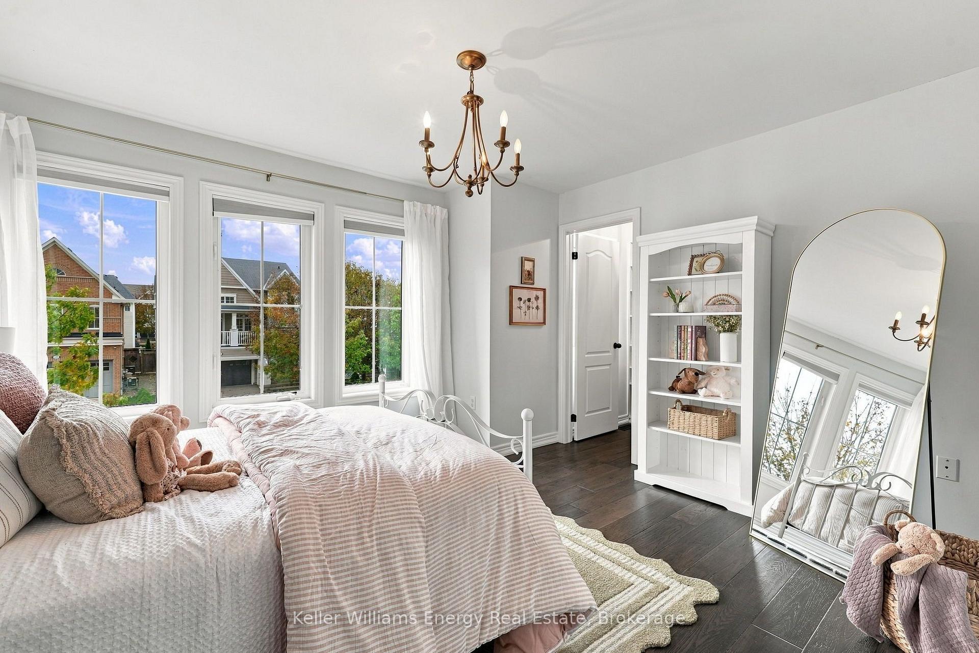 Photo 30 of 229 Montgomery Avenue, Whitby, Brooklin — HOMEH