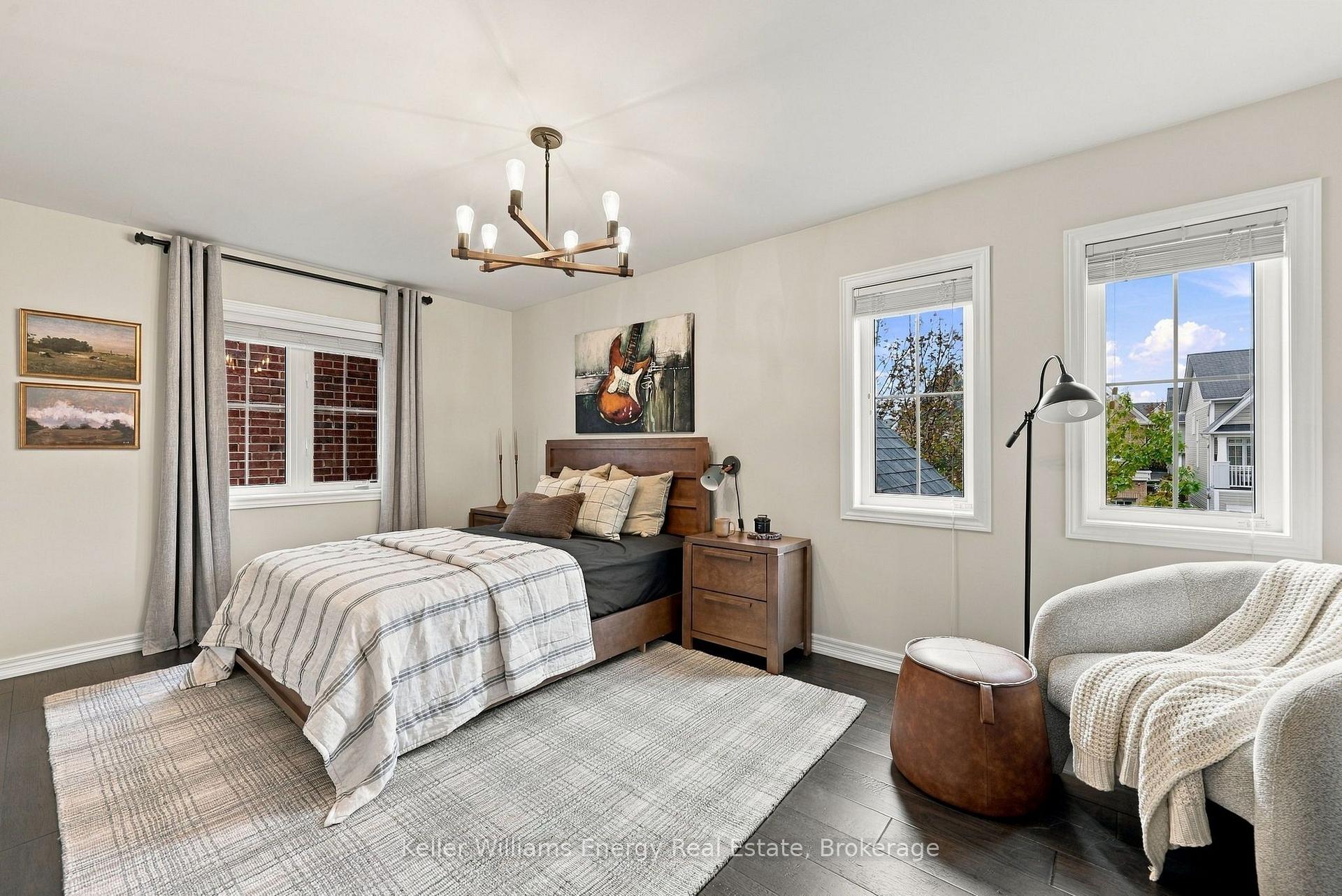 Photo 31 of 229 Montgomery Avenue, Whitby, Brooklin — HOMEH