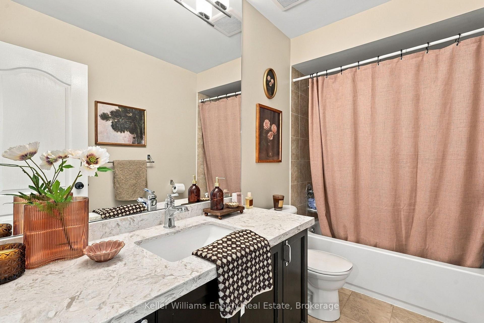 Photo 33 of 229 Montgomery Avenue, Whitby, Brooklin — HOMEH