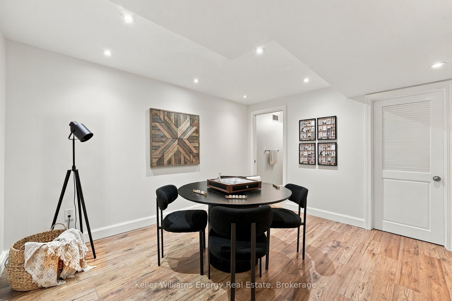 Photo 38 of 229 Montgomery Avenue, Whitby, Brooklin — HOMEH