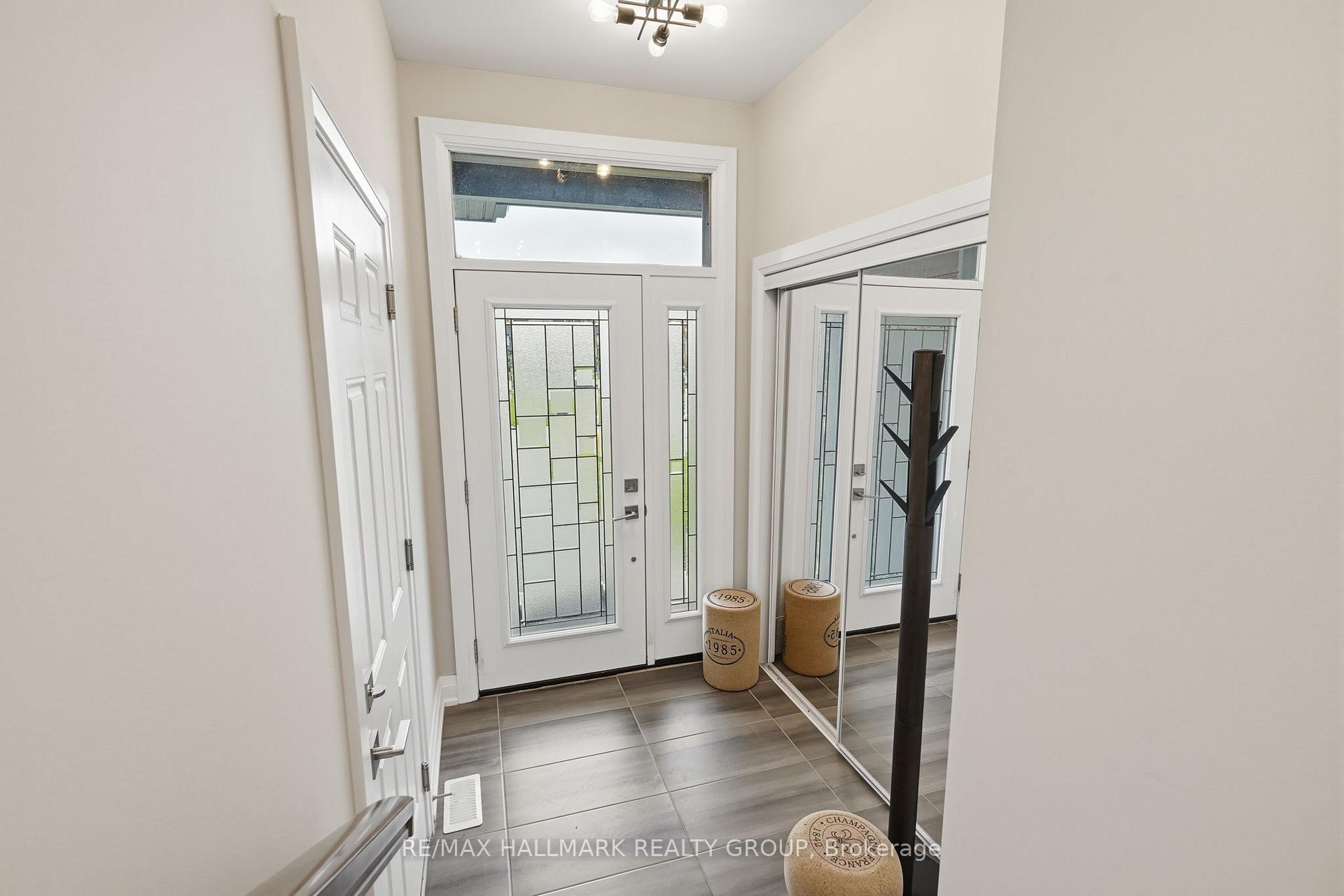 Photo 4 of 210 Argile Street, Casselman, Casselman — HOMEH