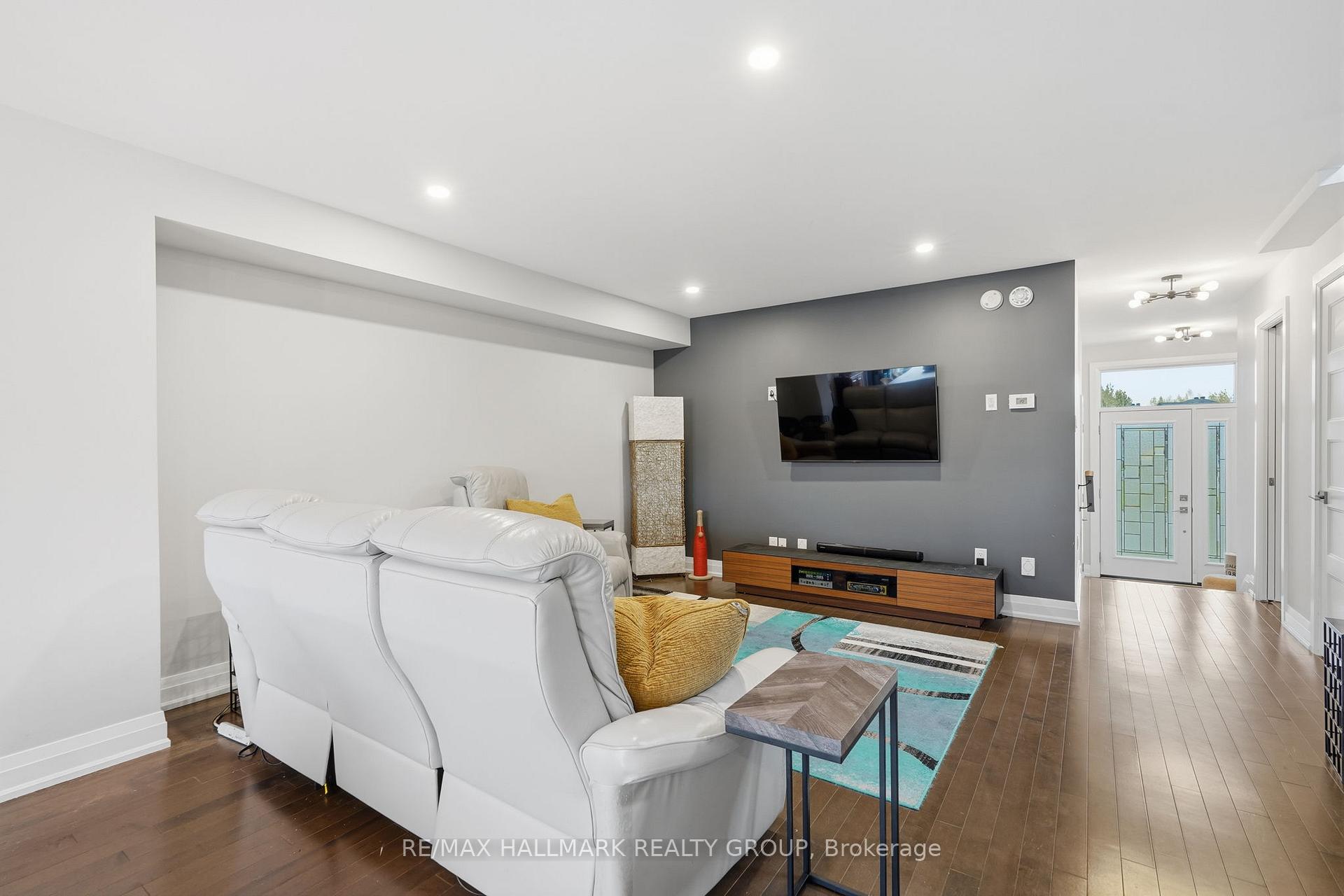 Photo 8 of 210 Argile Street, Casselman, Casselman — HOMEH