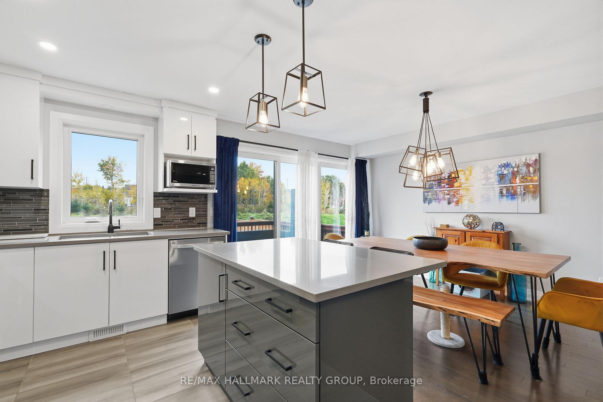 Photo 13 of 210 Argile Street, Casselman, Casselman — HOMEH