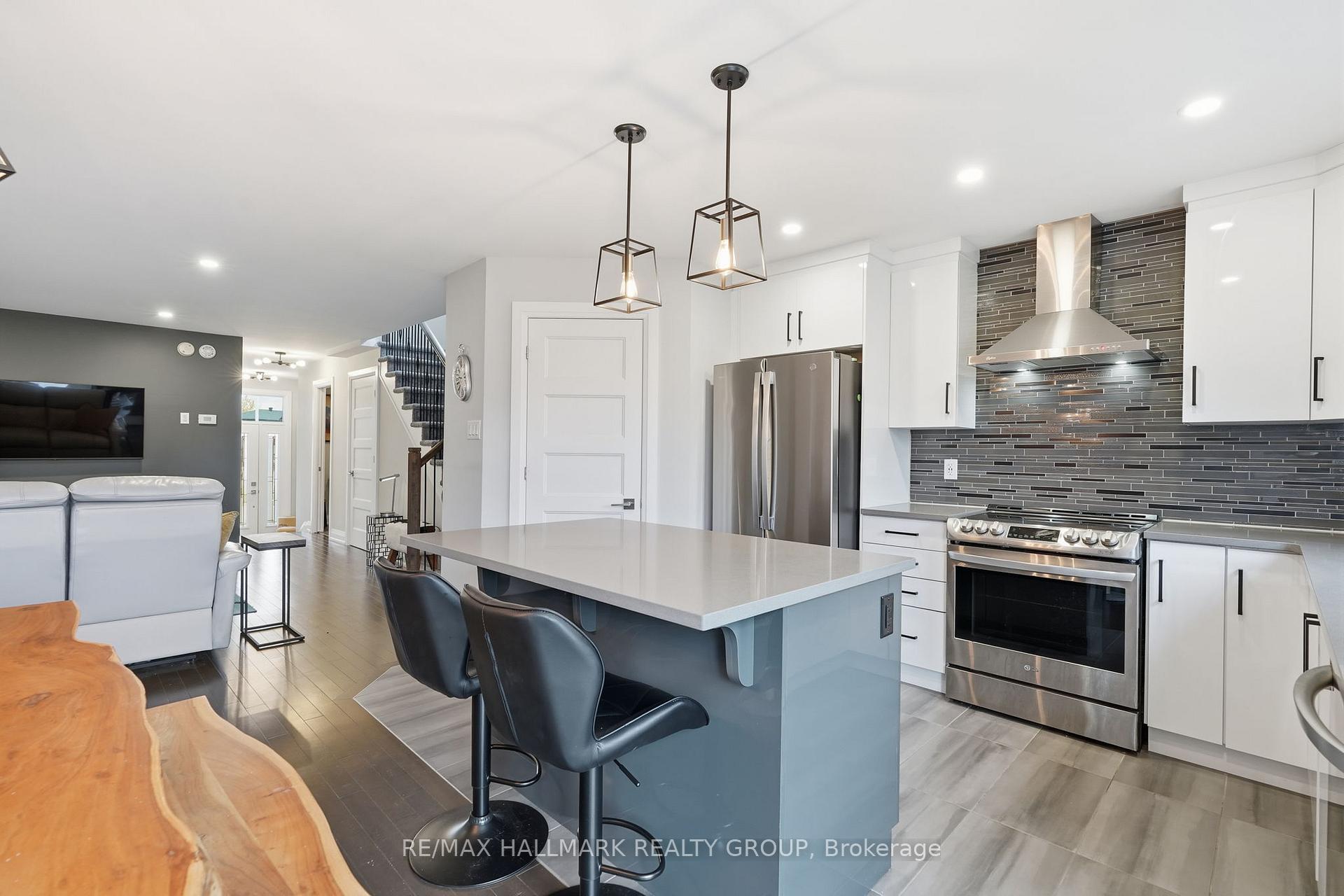Photo 14 of 210 Argile Street, Casselman, Casselman — HOMEH