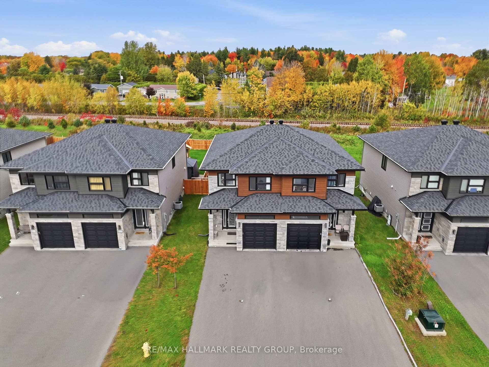 Photo 35 of 210 Argile Street, Casselman, Casselman — HOMEH