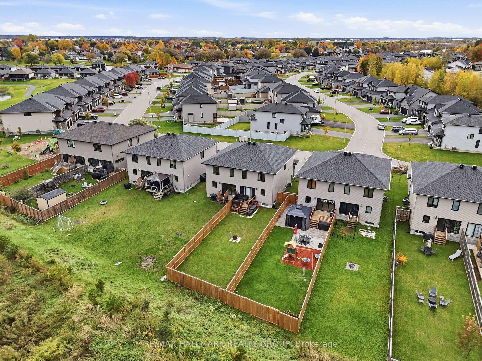 Photo 39 of 210 Argile Street, Casselman, Casselman — HOMEH