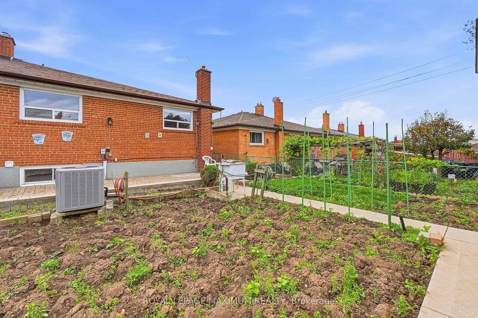 Photo 88 of 66 Spenvalley Drive, North York, Glenfield-Jane Heights — HOMEH