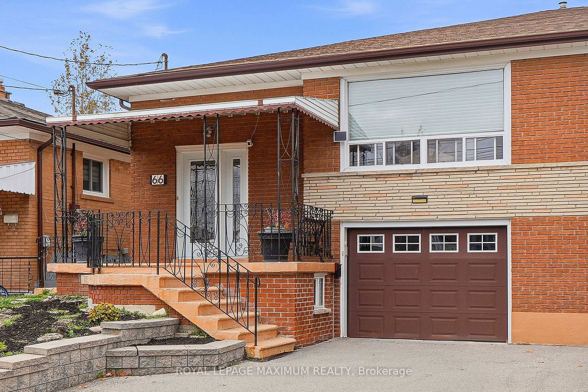 Photo 6 of 66 Spenvalley Drive, North York, Glenfield-Jane Heights — HOMEH