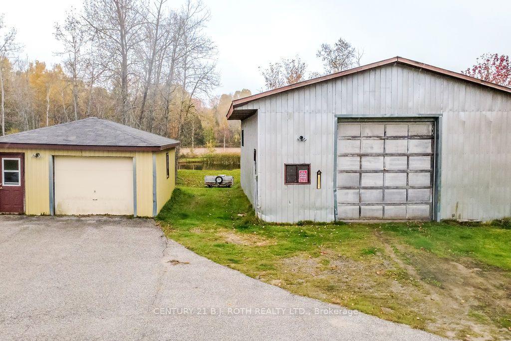 Photo 6 of 1398 Old Fort Road, Tay, Rural Tay — HOMEH